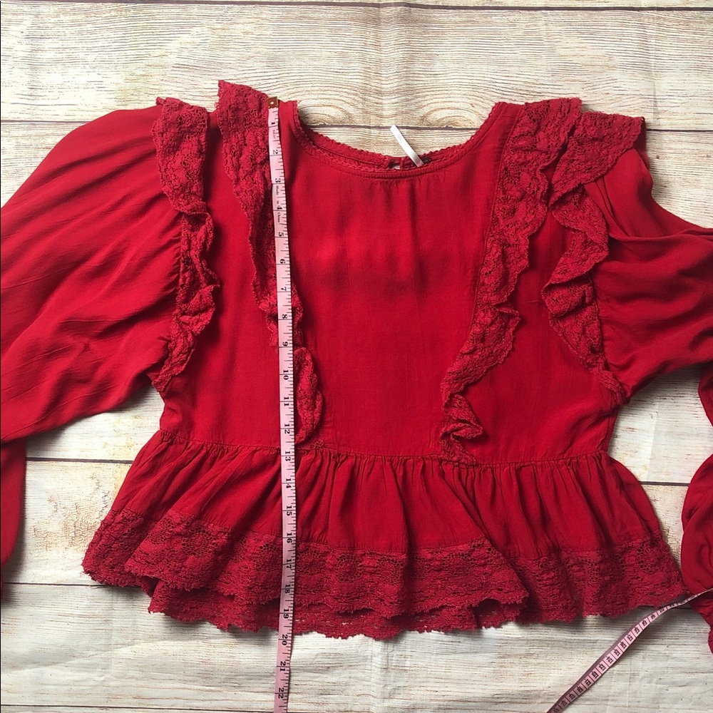 Free People Take It‎ Easy peplum blouse in red with lace trim 💙 - Picture 9 of 9